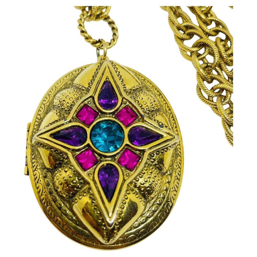 Vintage 1928 signed gold tone rhinestones designer chain locket pendant necklace